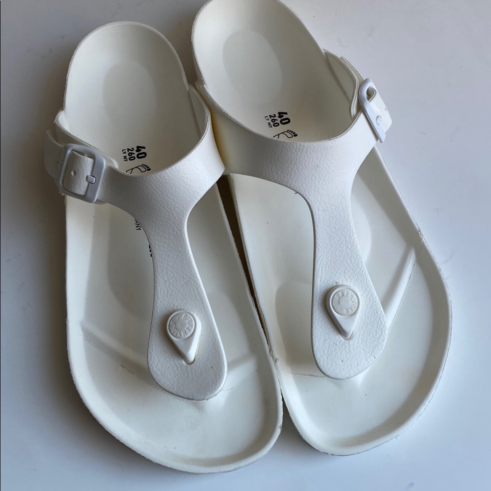 Birkenstock Gizeh Essentials EVA Sandals in White Womens size 9 - Picture 2 of 5
